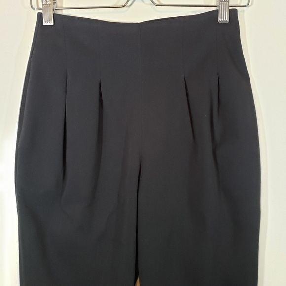NWT BCBGMAXAZRIA Pleated High Waist Cropped Pants - Picture 4 of 7